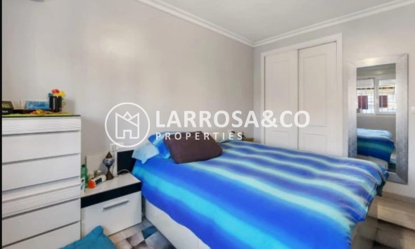 Resale - Semi Detached - Torrevieja - Aguas Nuevas