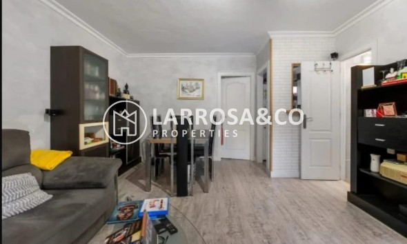 Resale - Semi Detached - Torrevieja - Aguas Nuevas