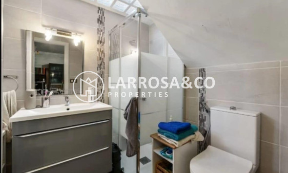 Resale - Semi Detached - Torrevieja - Aguas Nuevas