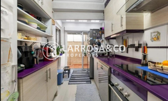 Resale - Semi Detached - Torrevieja - Aguas Nuevas