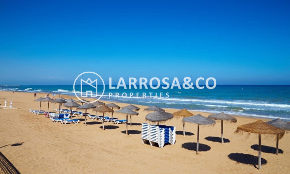 Resale - Apartment - Torrevieja - Cabo cervera