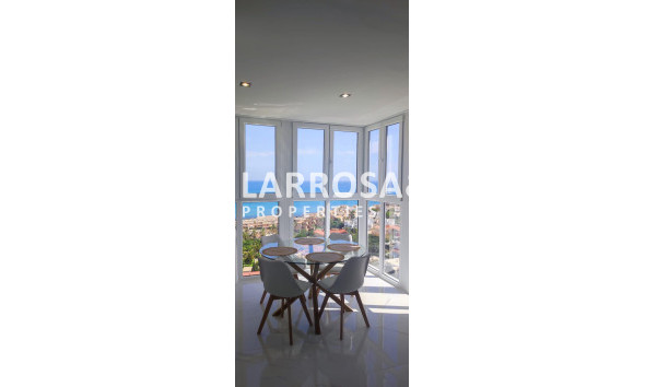 Resale - Apartment - Torrevieja - Cabo cervera
