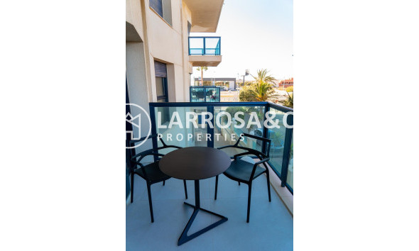Resale - Apartment - Torrevieja - La veleta