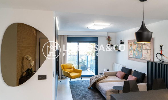 Resale - Apartment - Torrevieja - La veleta