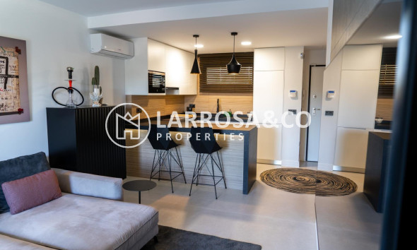 Resale - Apartment - Torrevieja - La veleta