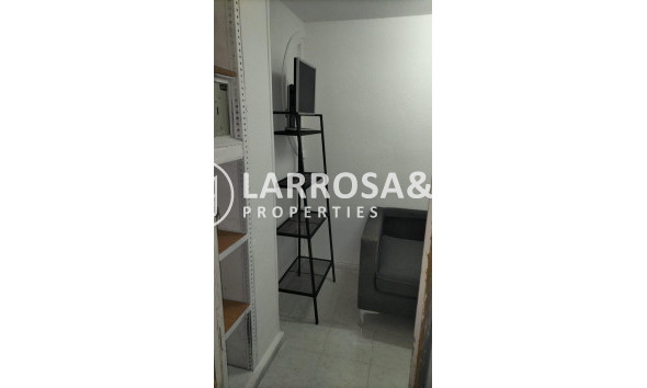 Resale - Apartment - Torrevieja - La Mata
