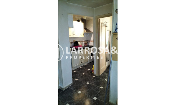 Resale - Apartment - Torrevieja - La Mata