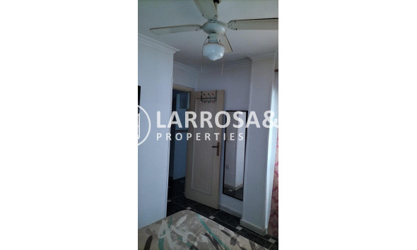 Resale - Apartment - Torrevieja - La Mata