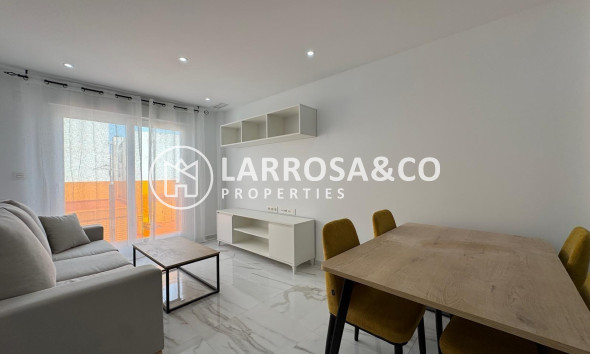 Resale - Apartment - Torrevieja - Centro