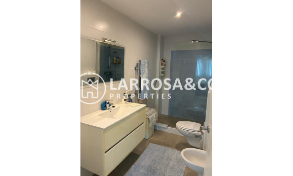 Herverkoop - Apartment - Torrevieja - El Acequión - Los Náufragos