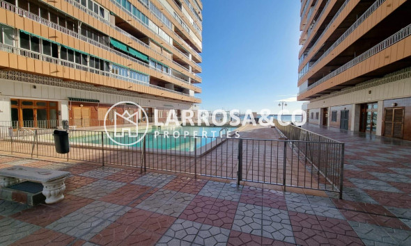 Resale - Penthouse  - Torrevieja - El Acequión - Los Náufragos