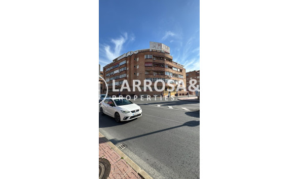 Вторичный рынок - Квартира - Торревьеха - torrevieja