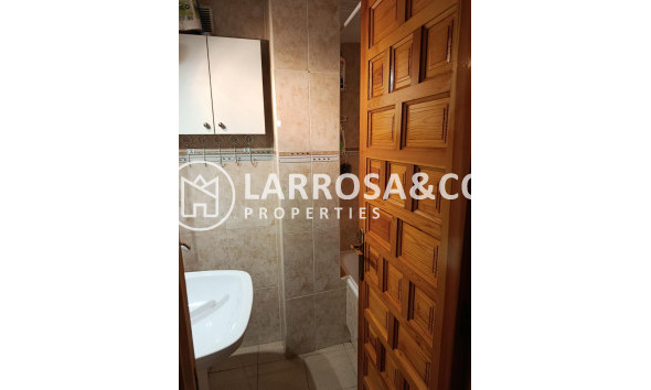 Resale - Apartment - Torrevieja - Cabo cervera