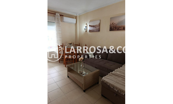 Resale - Apartment - Torrevieja - Cabo cervera