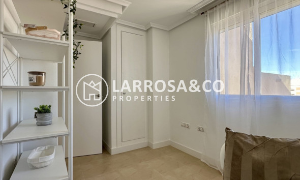 Resale - Apartment - Torrevieja - Costa Blanca
