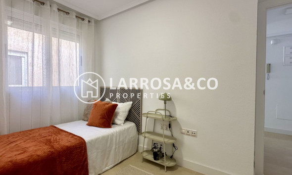 Resale - Apartment - Torrevieja - Costa Blanca
