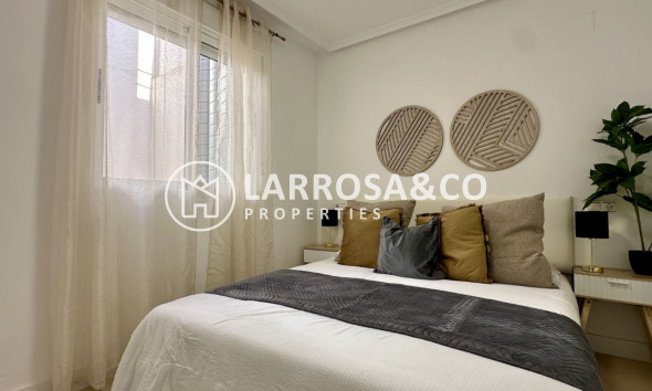 Resale - Apartment - Torrevieja - Costa Blanca