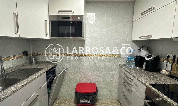 Herverkoop - Apartment - Torrevieja - Estacion de autobuses