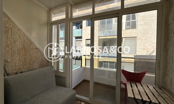 Herverkoop - Apartment - Torrevieja - Estacion de autobuses