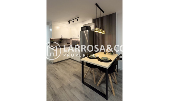 Resale - Apartment - Torrevieja - Costa Blanca