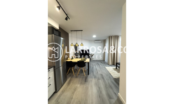Resale - Apartment - Torrevieja - Costa Blanca