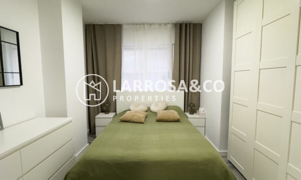 Resale - Apartment - Torrevieja - Costa Blanca