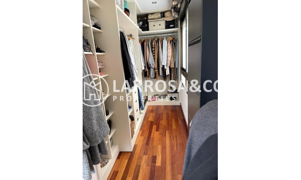 Resale - Bungalow - Torrevieja - Playa del cura