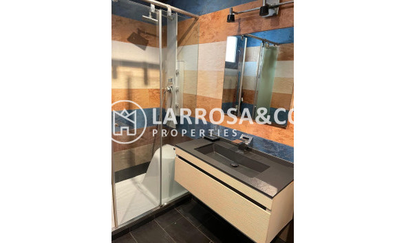 Resale - Bungalow - Torrevieja - Playa del cura