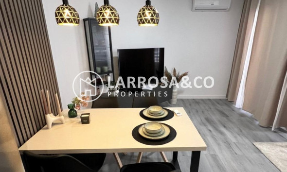 Herverkoop - Apartment - Torrevieja - Curva del Palangre