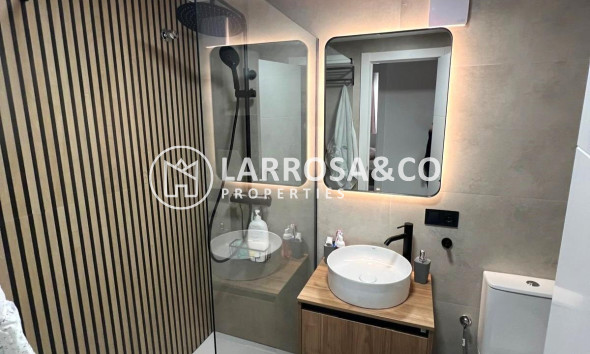 Herverkoop - Apartment - Torrevieja - Curva del Palangre