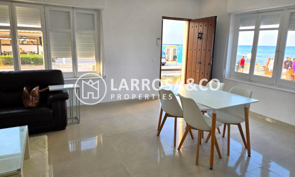 Resale - Semi-detached house - Torrevieja - La Mata