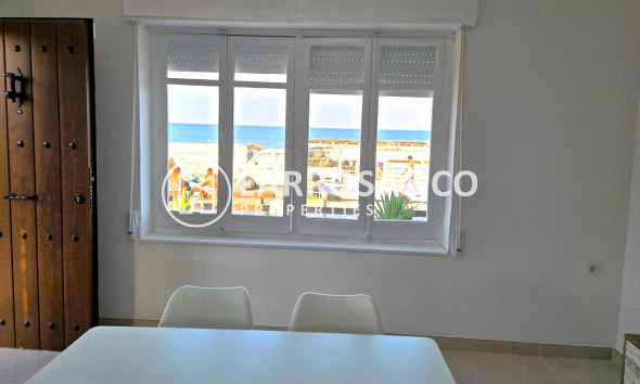 Resale - Semi-detached house - Torrevieja - La Mata