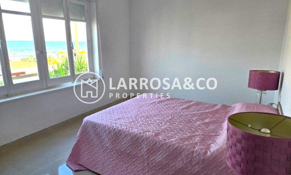 Resale - Semi-detached house - Torrevieja - La Mata
