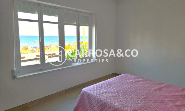 Resale - Semi-detached house - Torrevieja - La Mata