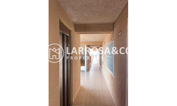 Resale - Apartment - Torrevieja - Los Locos Beach