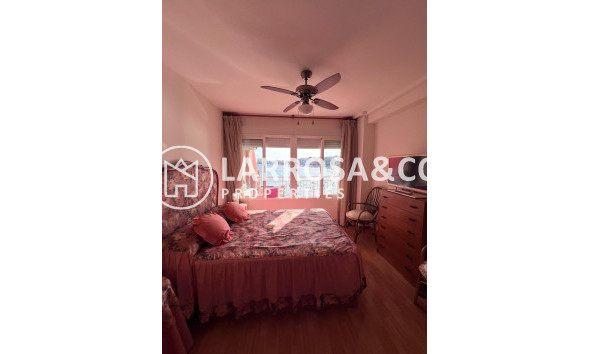 Resale - Apartment - Torrevieja - Los Locos Beach