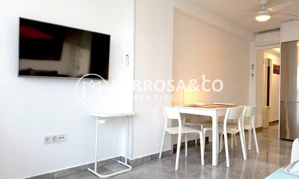 Resale - Apartment - Torrevieja - Cabo cervera
