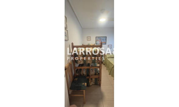 Resale - Apartment - Torrevieja - La Mata