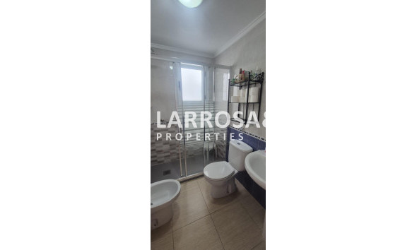 Resale - Apartment - Torrevieja - La Mata