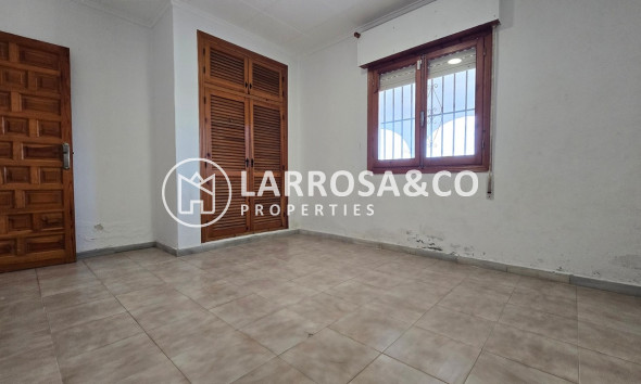 Herverkoop - Villa - Torrevieja - Costa Blanca