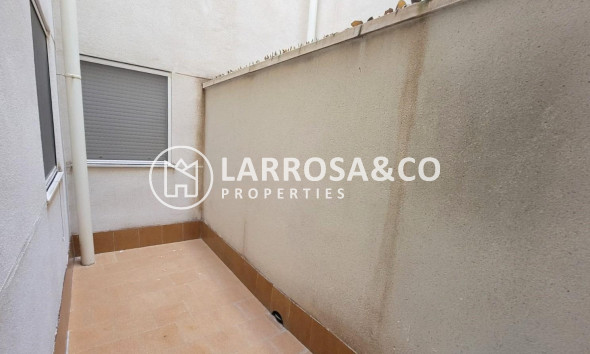 Resale - Apartment - Torrevieja - Playa del cura