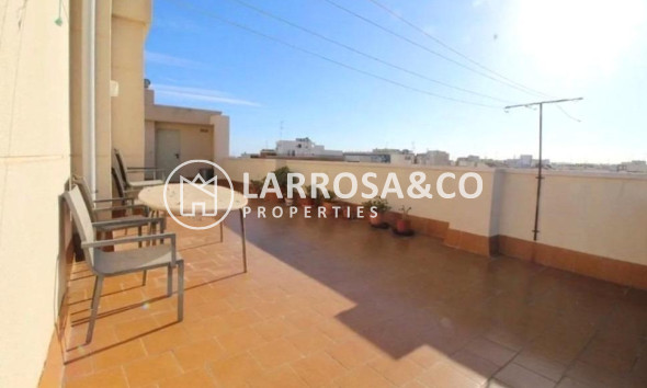 Resale - Apartment - Torrevieja - Playa del cura