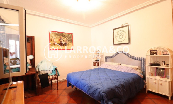 Herverkoop - Villa - Torrevieja - Costa Blanca