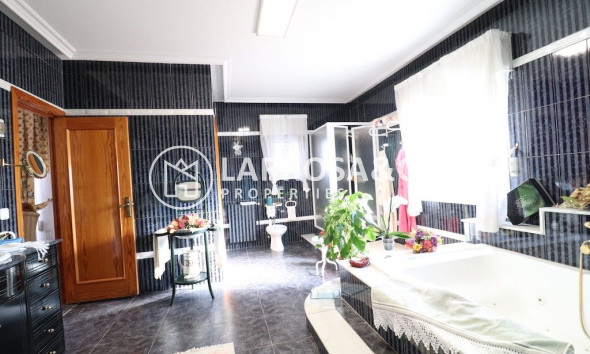 Herverkoop - Villa - Torrevieja - Costa Blanca