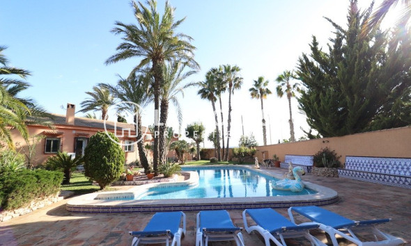 Herverkoop - Villa - Torrevieja - Costa Blanca