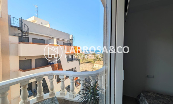 Resale - Apartment - Torrevieja - Playa del cura