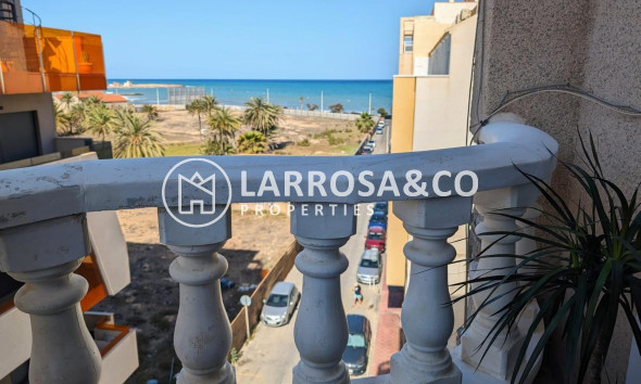 Resale - Apartment - Torrevieja - Playa del cura