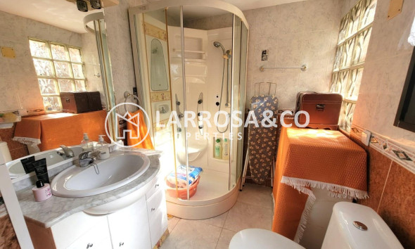 Resale - Bungalow - Torrevieja - Los Frutales