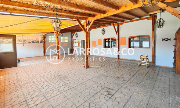 A Vendre - Commercial space - Torrevieja - Costa Blanca
