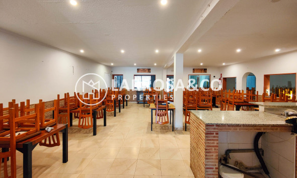 A Vendre - Commercial space - Torrevieja - Costa Blanca